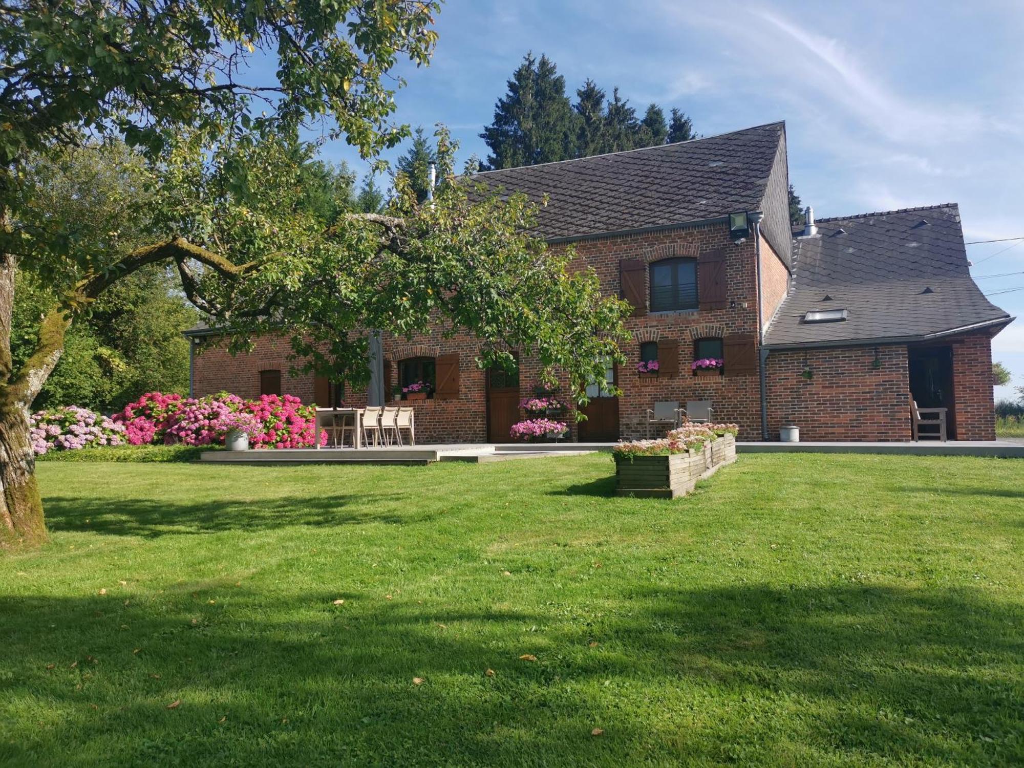 La Croix Bala Villa Signy-le-Petit Exterior photo